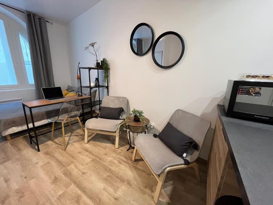 Studio Cosy Rez-De-Chaussee Foix Ngoại thất bức ảnh